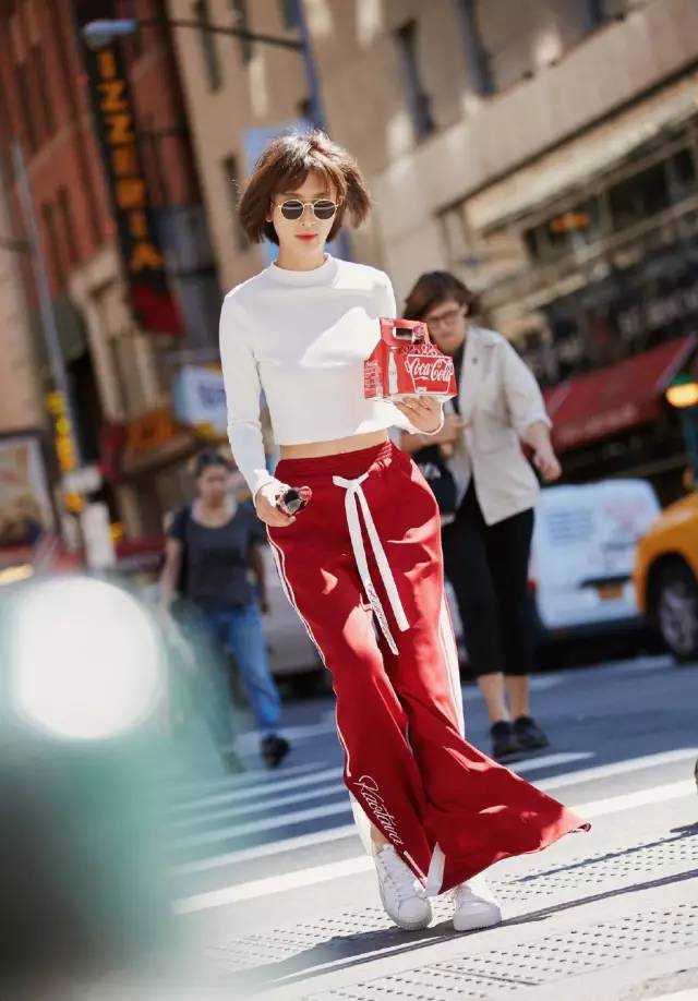 小個女生的穿衣搭配應(yīng)該注意的四點